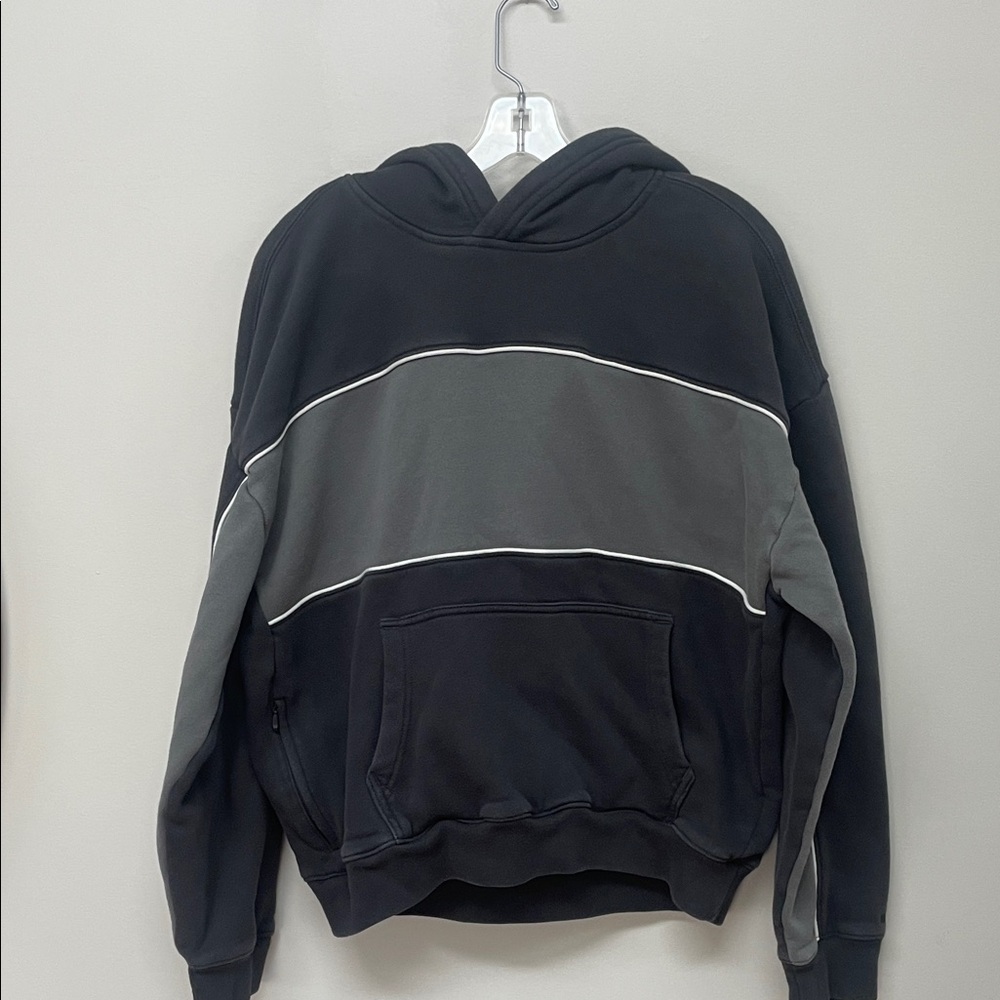 grey Hollister Boxy Hoodie